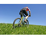   Sport & fitness, Wiese, Mountainbike, Radfahren