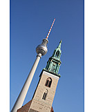   Berlin, Fernsehturm, Marienkirche