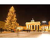   Brandenburg gate, Christmas tree