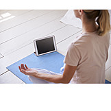   Meditation, Yoga, Online, Lotussitz, Tablet-pc