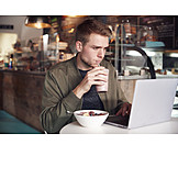   Café, Frühstück, Laptop, Digitaler Nomade