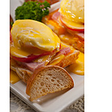   American Cuisine, Eggs Benedict