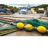   Fischereihafen, Fischnetz
