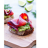   Schnittchen, Fingerfood, Avocado, Lachs, Brot