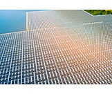   Sonnenenergie, Photovoltaikanlage, Solarpark
