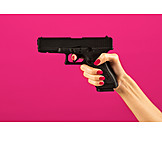   Waffe, Frauenhand, Schusswaffe