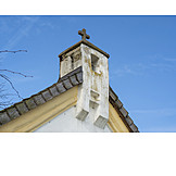   Dach, Kreuz, Schornstein, Kapelle